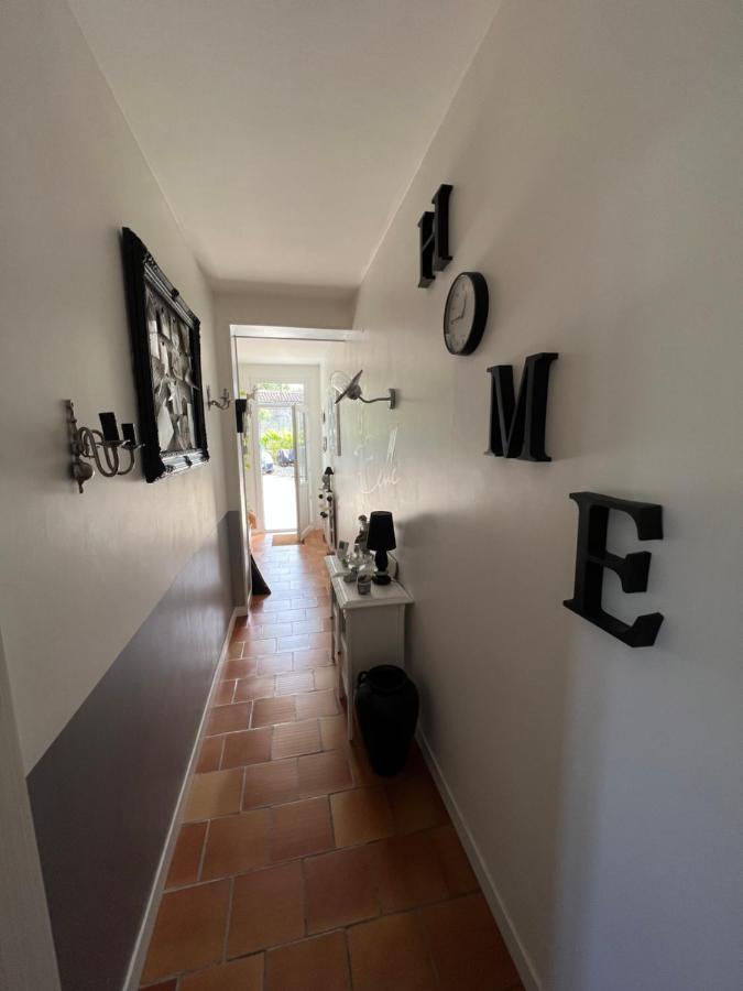 Chambres D'Hotes Dans Maison De Maitre Chaniers Exteriör bild