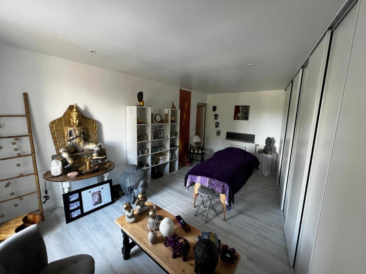 Chambres D'Hotes Dans Maison De Maitre Chaniers Exteriör bild